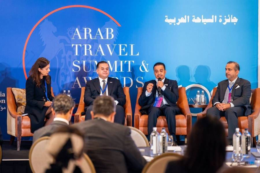 وزارة السياحة والآثار تشارك في قمة السياحة العربية 2025 في لندن