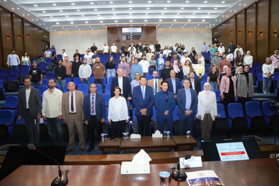 استيتية في محاضرة بجامعة البترا: المهارة والسلوكيات رأس المال الحقيقي للنجاح