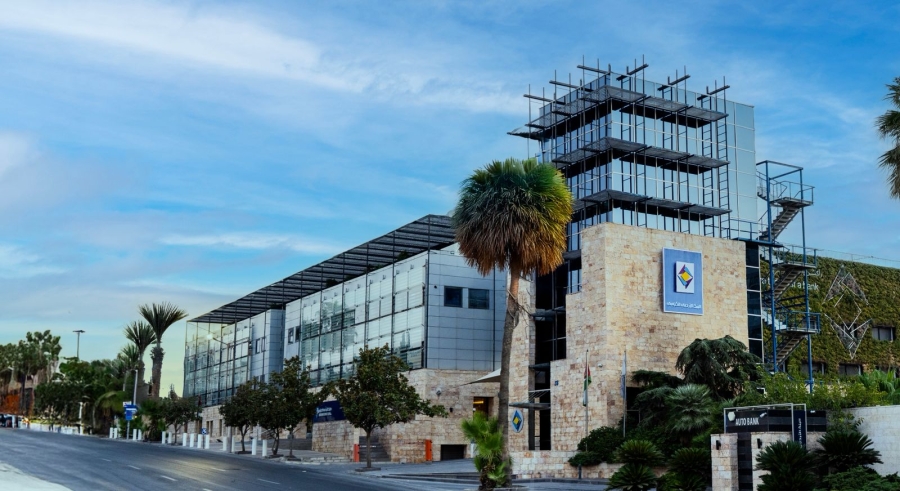 البنك الأردني الكويتي يرعى حفل العشاء الرسمي