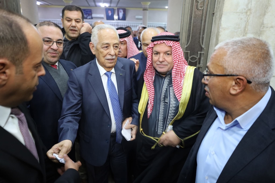 الحمايدة يولم لرئيس الديوان الملكي