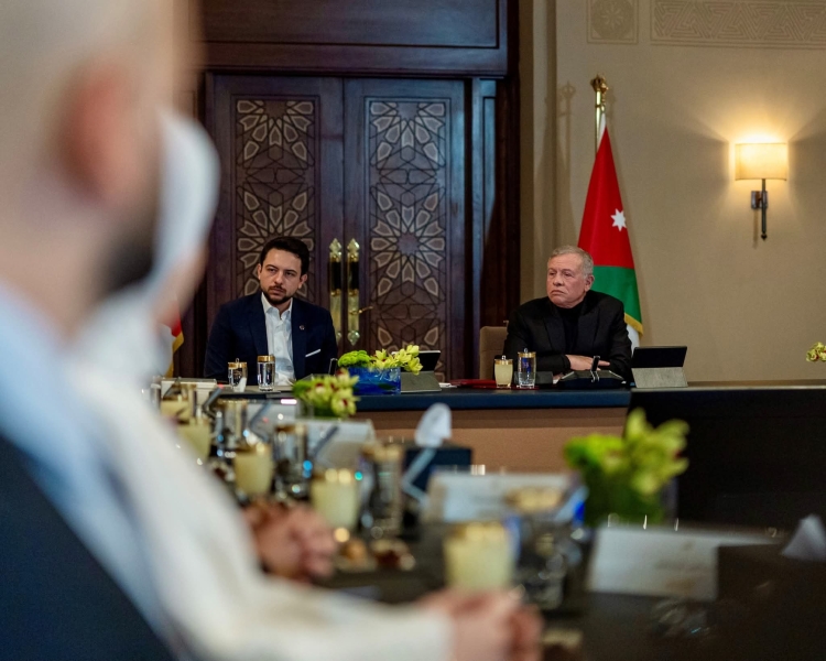 الملك يلتقي فريق الجناح الأردني في إكسبو 2025 أوساكا