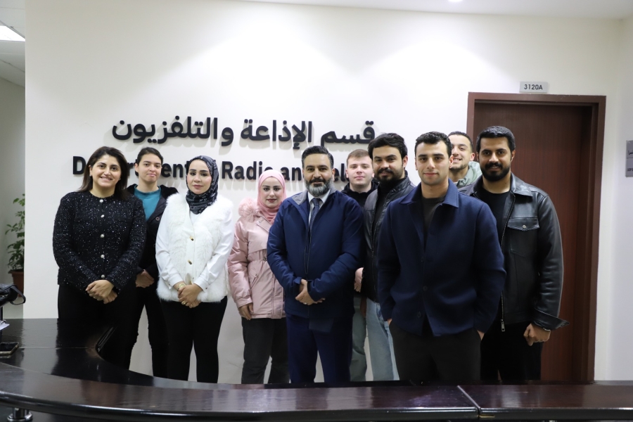 كلية الإعلام في جامعة البترا تستضيف المجالي