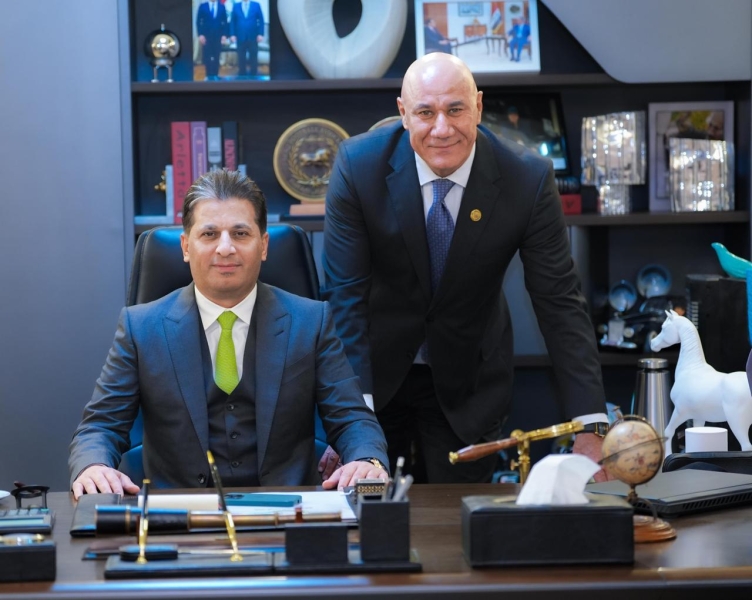 الفنان التشكيلي د.ثامر الناصري  يتحدث عن الالم الكبير الذي يواجه الثقافة العراقية  