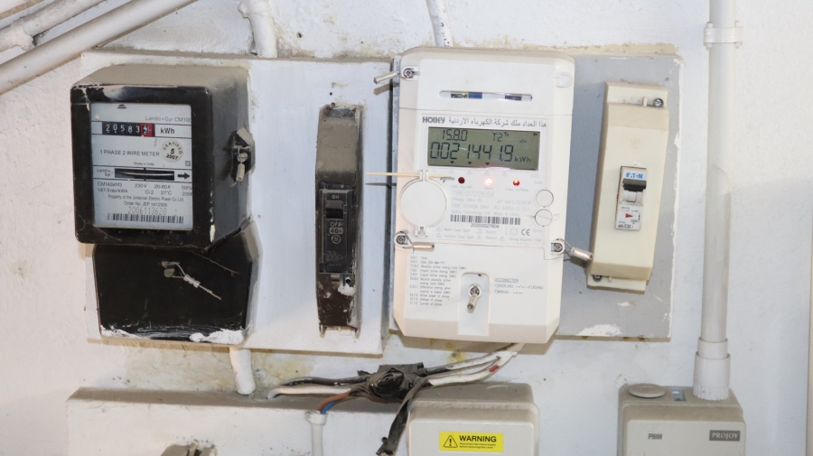 الوزير الخرابشه : نصف مليون دينار من فلس الريف دفعت لهذا هنا