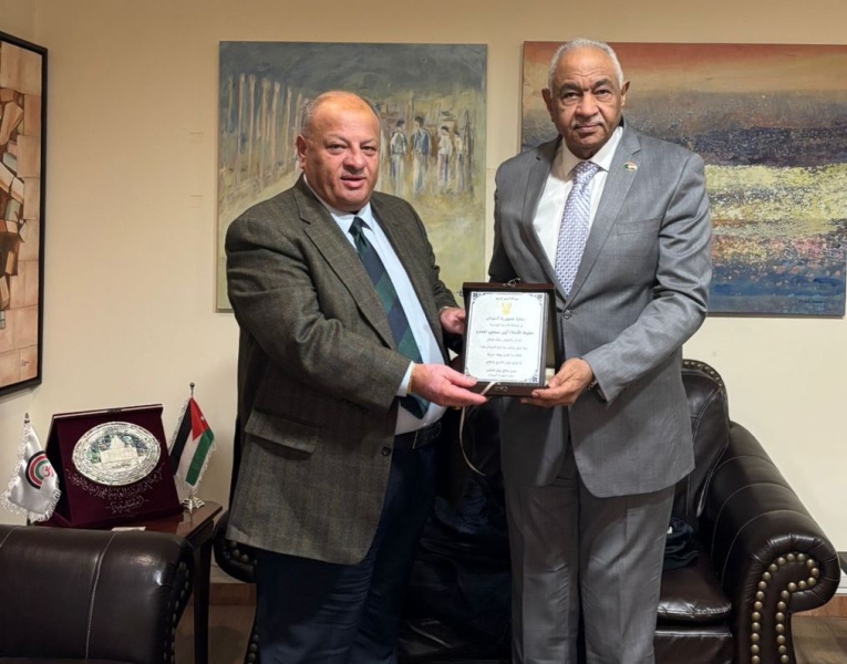 السفير السوداني يلتقي سماوي 