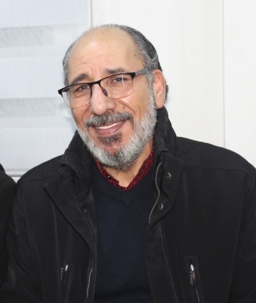 المصلحة للّي ماسكها