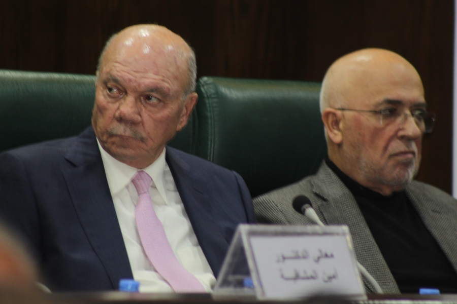 برعاية الفايز اشهار كتاب 