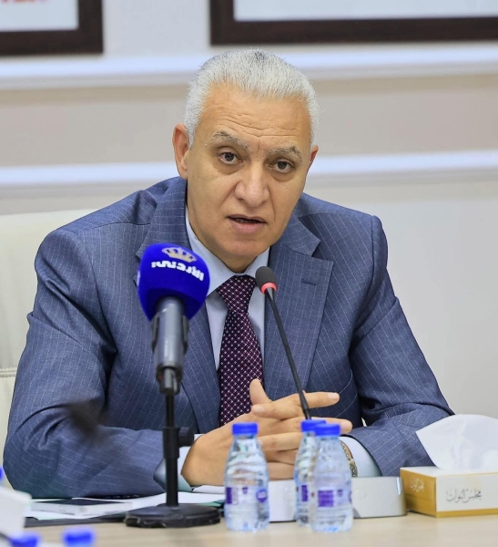 النائب العموش : لا تستغلوا هؤلاء