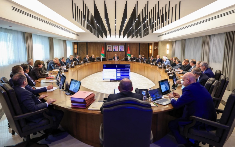 حكومة حسٓان تبدأ سداد المتأخرات