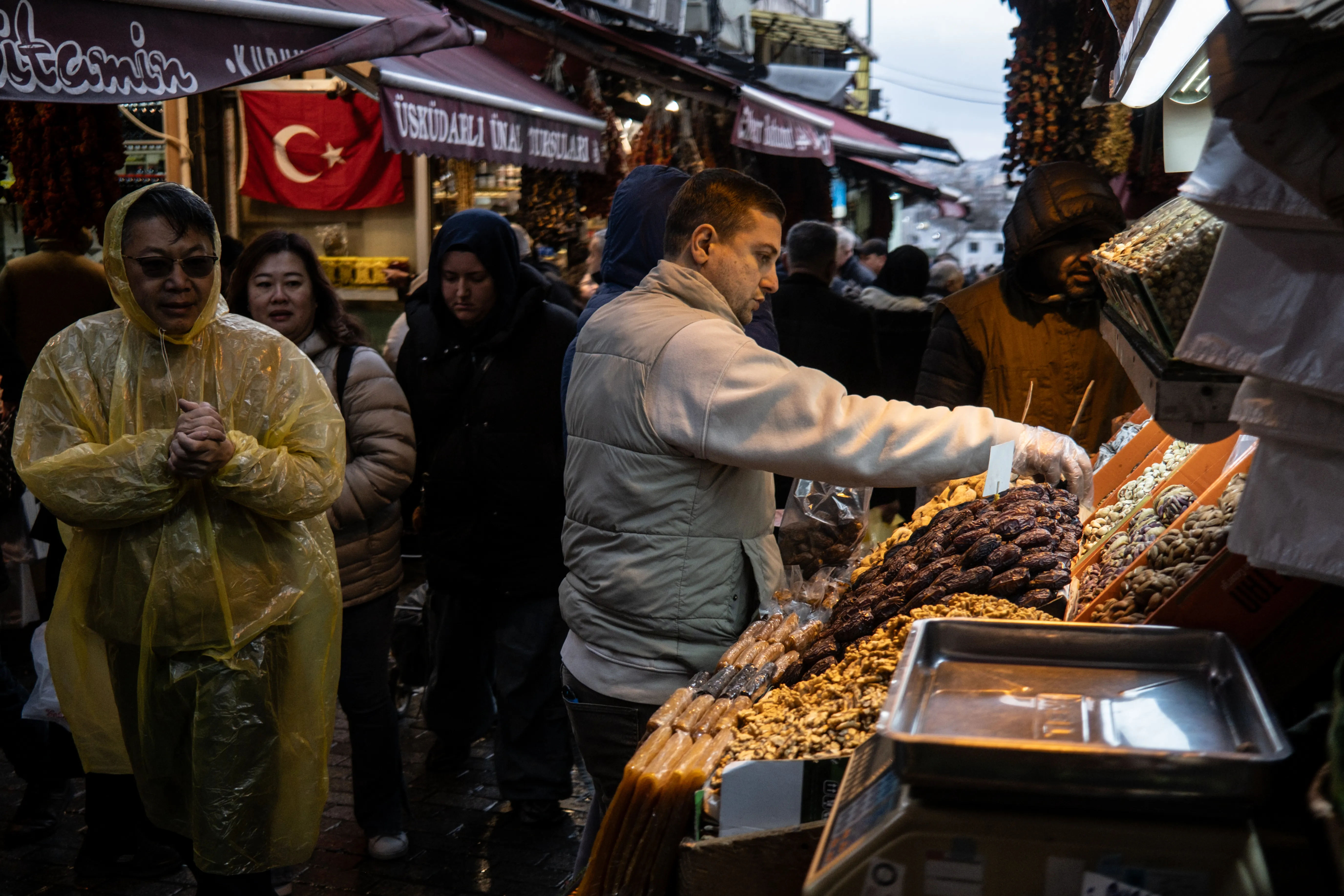 تركيا تشن حملة مكافحة ارتفاع اسعار السلع في رمضان