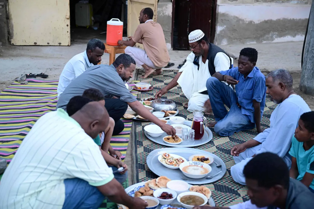 عودة إفطارات رمضان الجماعية إلى الخرطوم رغم الحرب