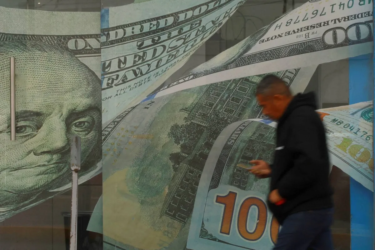 صعود الدولار مع ترقب قرارات الفيدرالي حول الفائدة