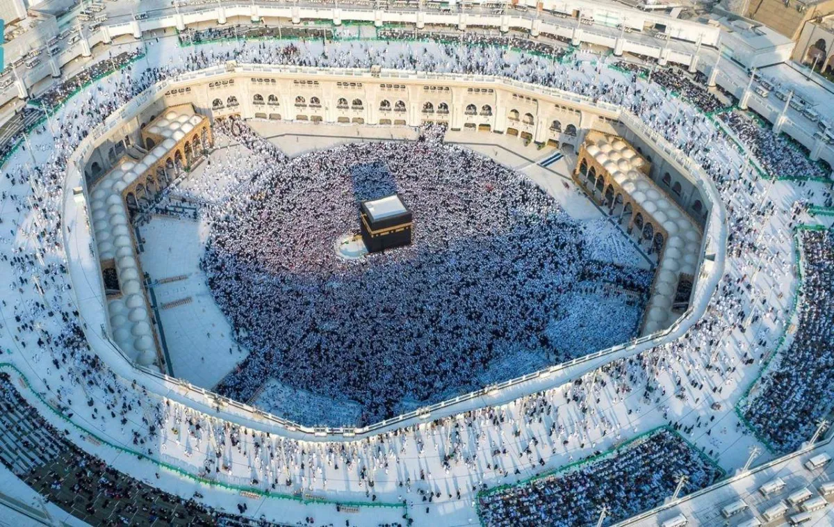 السعودية تعزز استعداداتها لرمضان بتقنيات الذكاء الاصطناعي ورقابة لحظية