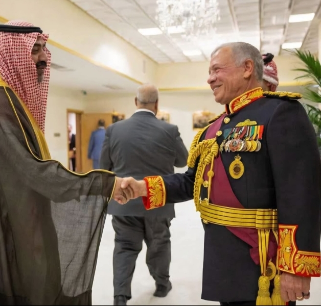 النائب المراعية :سنقف خلف الملك والجيش