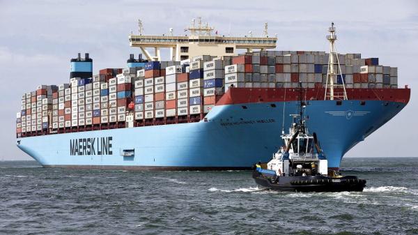 ميرسك تحول مسار سفن الشحن نحو رأس الرجاء الصالح