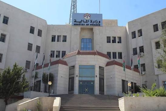 الحكومة تسدد ديون قديمة (تفاصيل)