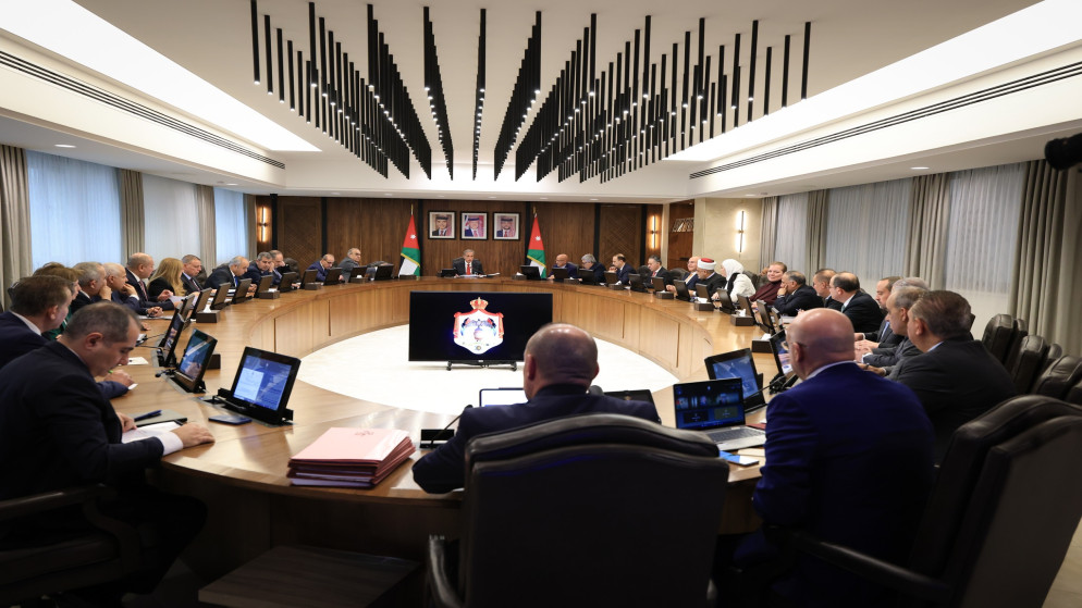 الحكومة تسدد 70 مليون دينار لمستودعات شركات الأدوية