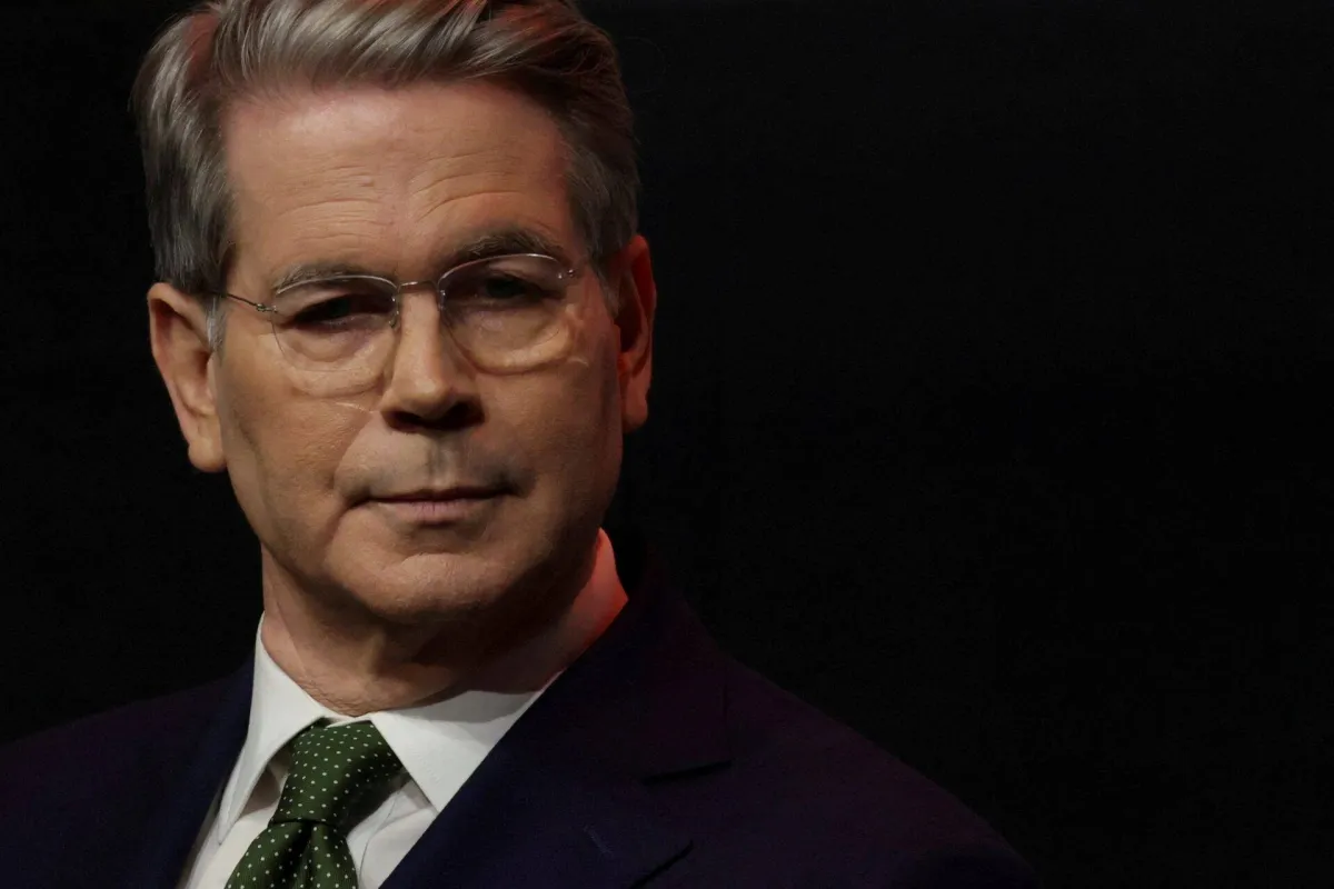 وزير الخزانة الامريكي يؤكد وفرة المعروض في اسواق النفط