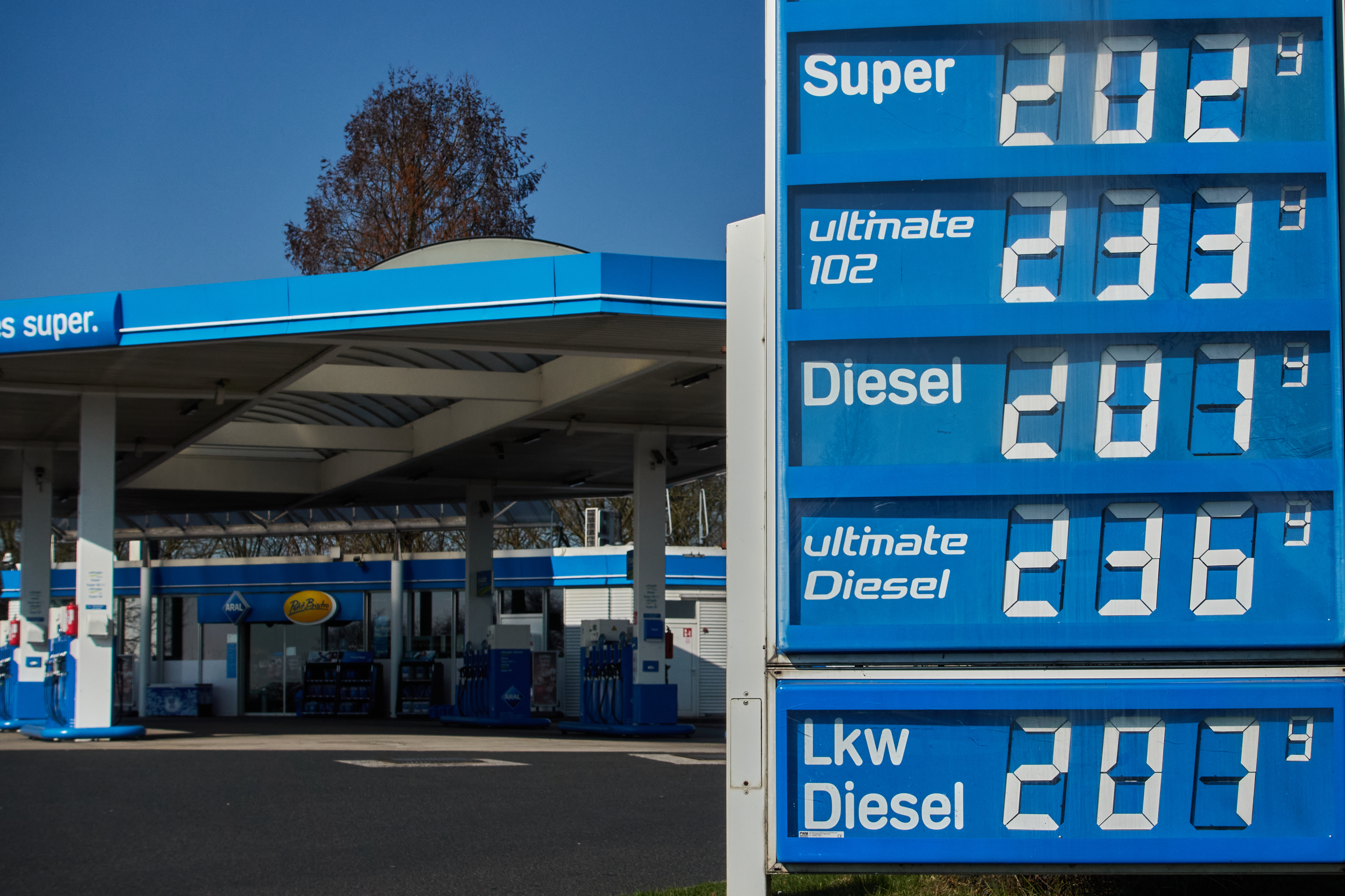 الحرب على ايران تهدد اقتصاد المانيا بخسائر فادحة