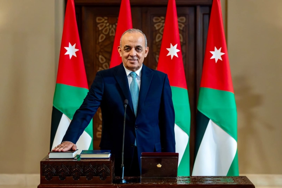 وزير السياحة والآثار: إجراءات لمواجهة تداعيات الأحداث الإقليمية الراهنة على القطاع السياحي