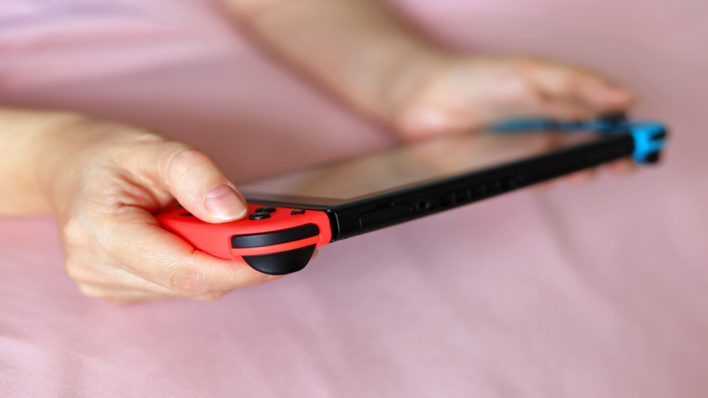 الامن العام يحذر من العاب الكترونية خطيرة نفسيا