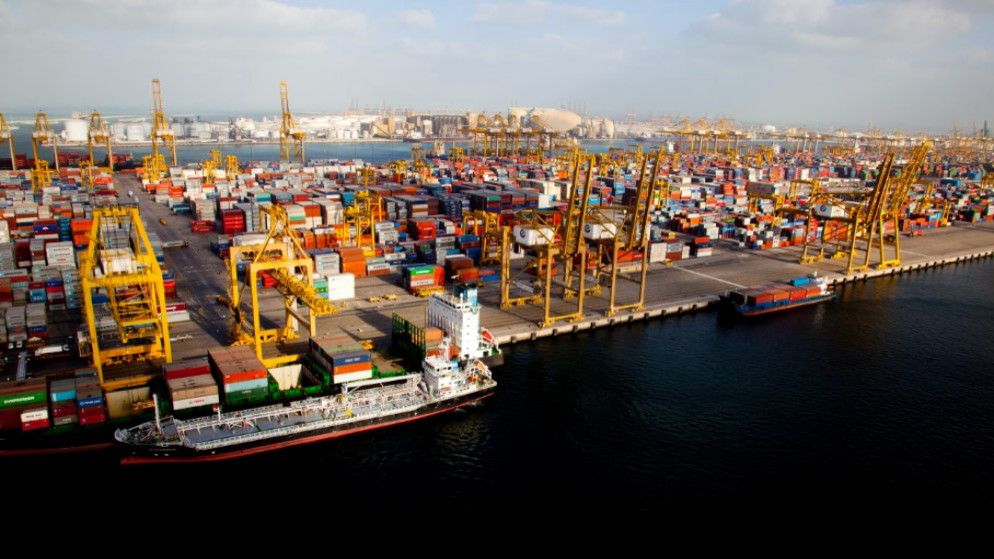 موانئ دبي تؤكد جاهزية ميناء جبل علي للعمل بكامل طاقته