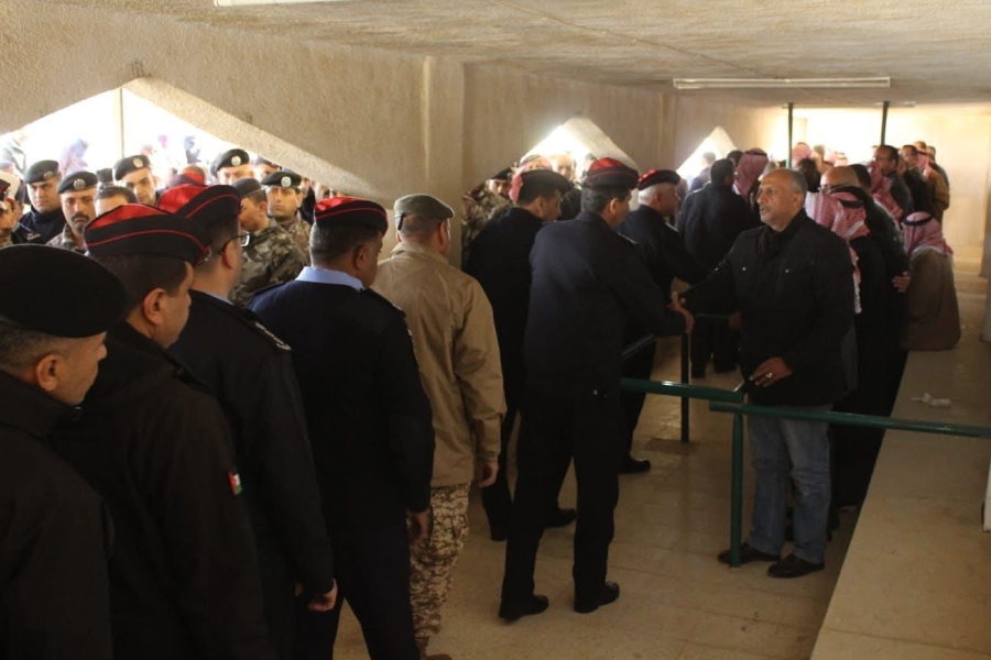 الأمن العام يشارك بتشييع جثمان