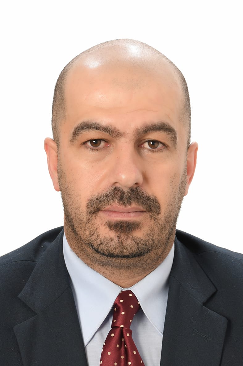 الغصاونة من جامعة البترا يشارك في تحكيم جوائز