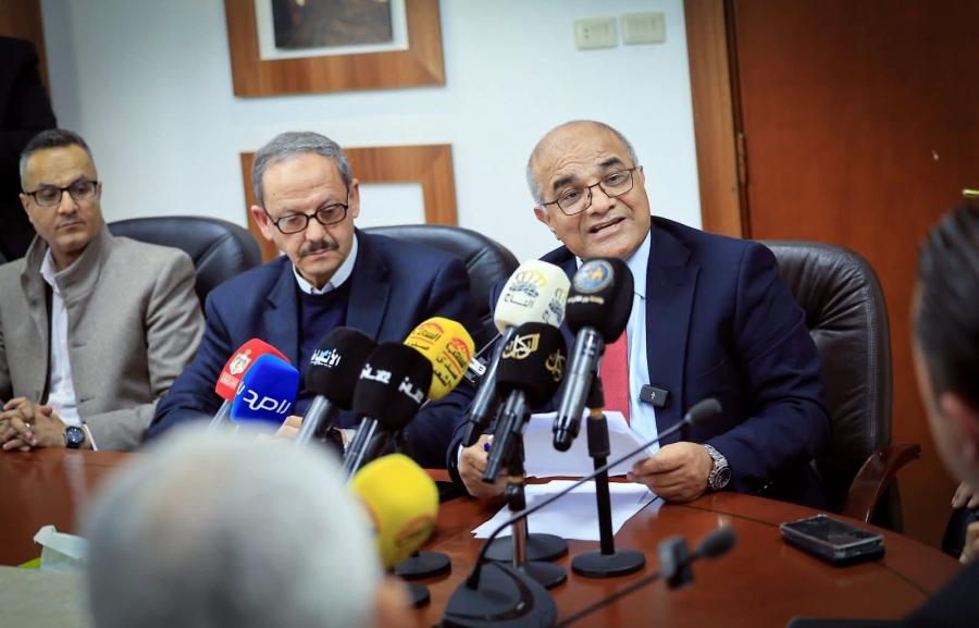 لجنه العمل النيابيه تسترشد بنقابه الصحفيين حول مسودة الضمان