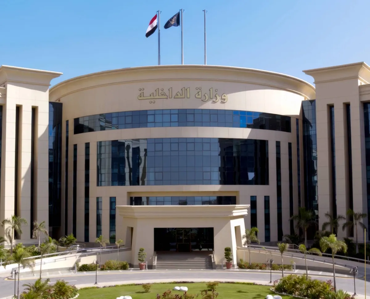 مصر تفكك شبكة دولية للمراهنات الالكترونية