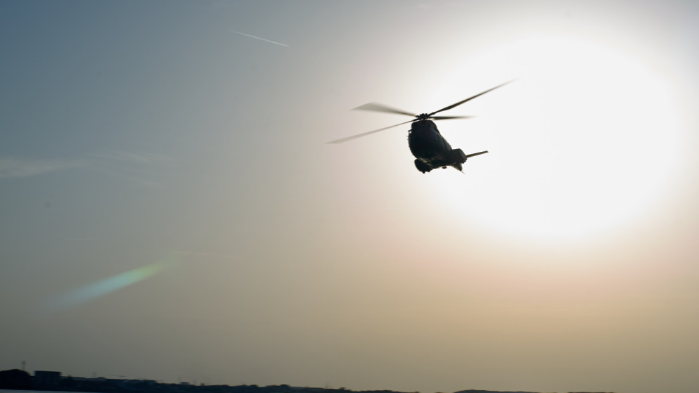 سقوط مروحية عسكرية قطرية في المياه الاقليمية والبحث عن الطاقم