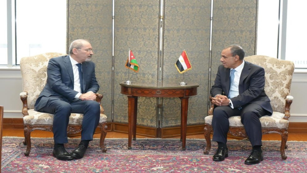 الصفدي وعبدالعاطي يؤكدان ضرورة وقف الاعتداءات الايرانية