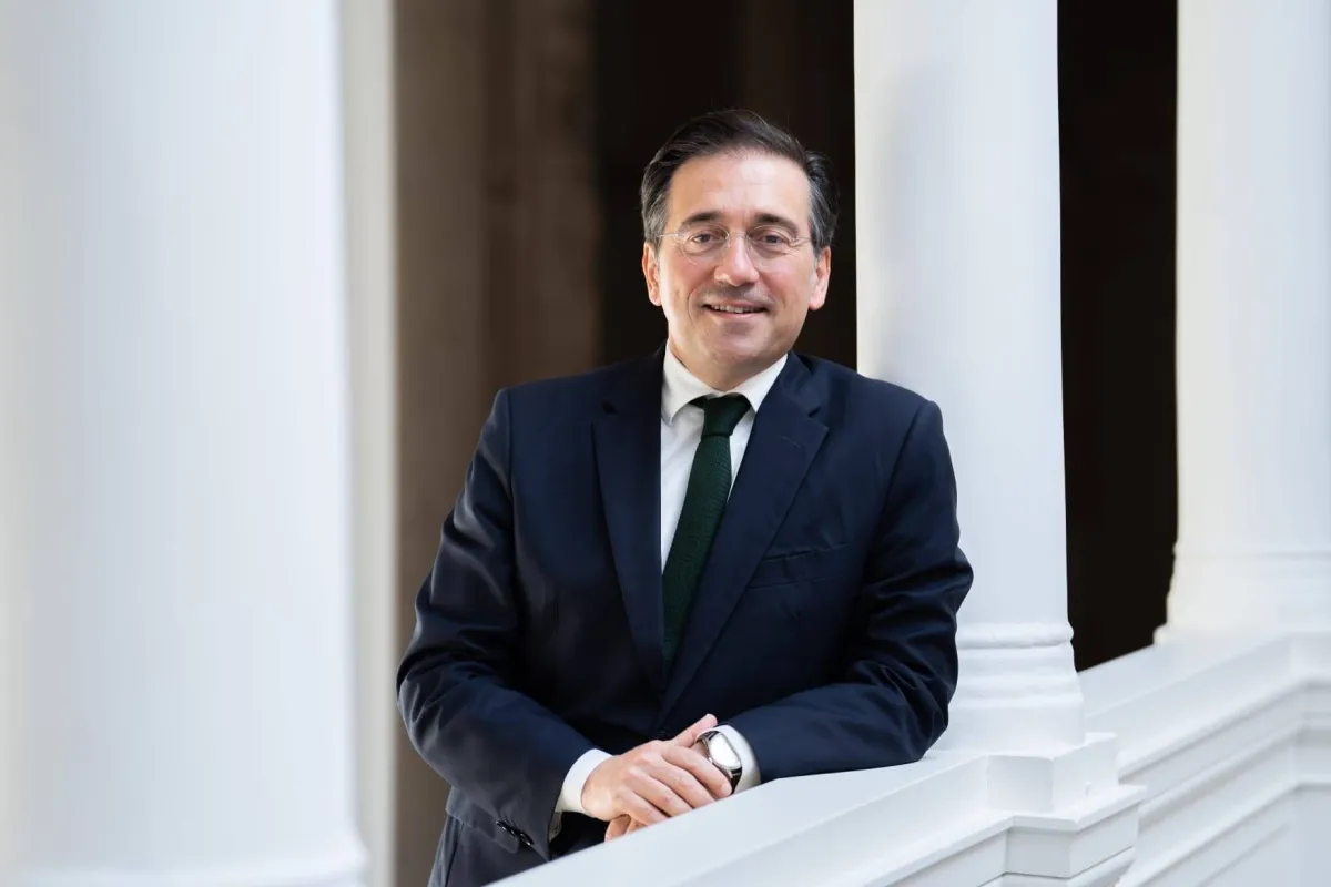 وزير الخارجية الاسباني يؤكد دعم اسبانيا للسعودية ويدين هجمات ايران