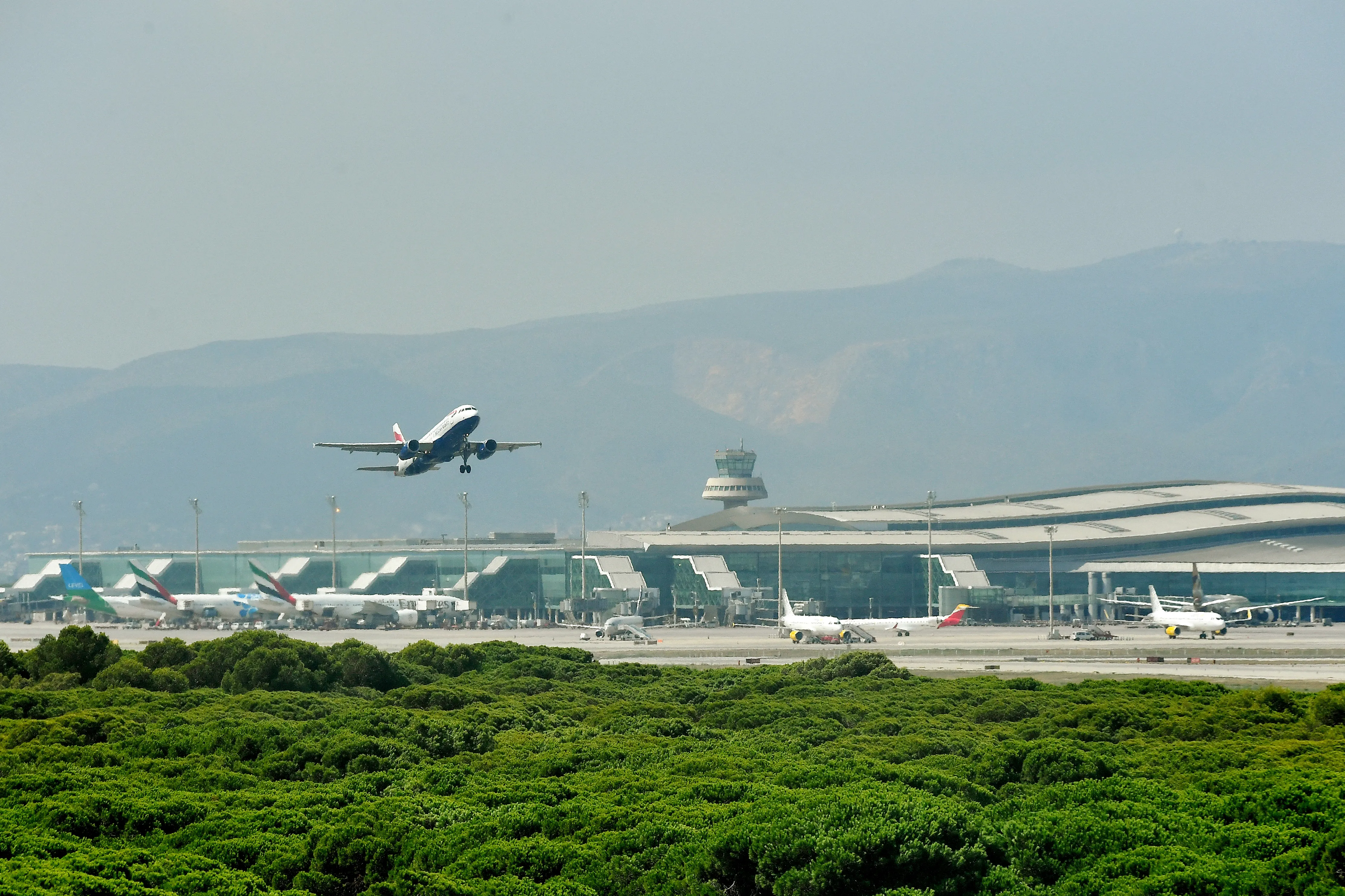 تاثير الحرب على اسعار الشحن الجوي العالمي اليوم