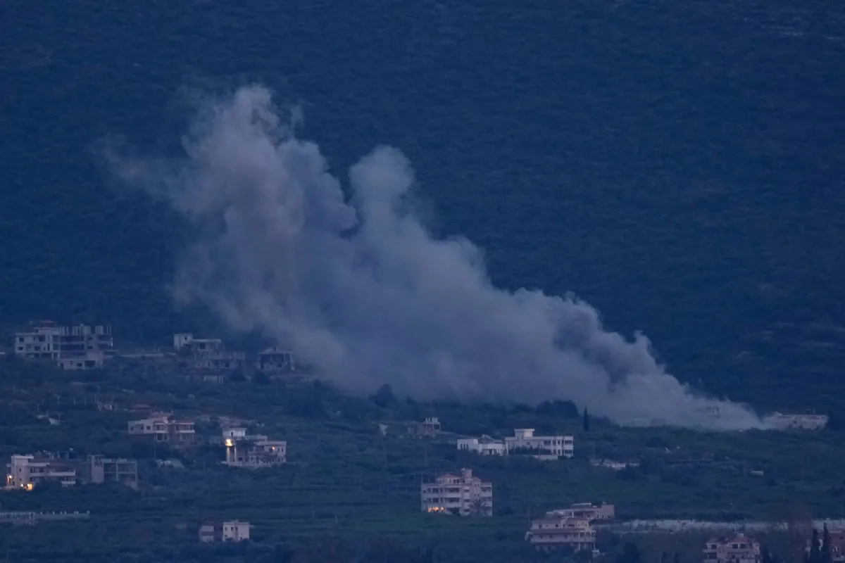 غارات اسرائيلية تستهدف جنوب لبنان والضاحية الجنوبية لبيروت