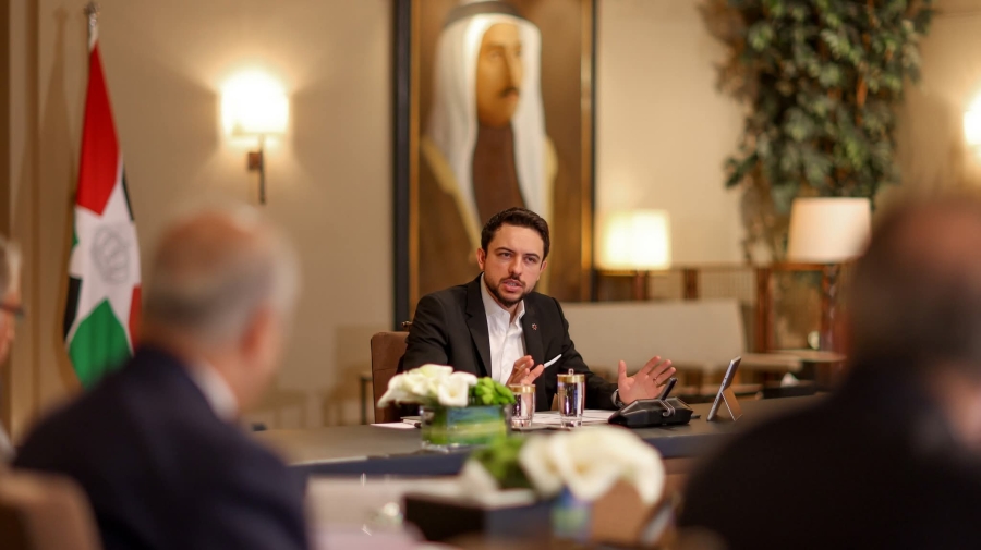 ولي العهد يؤكد أهمية الإسراع في تطوير وتنظيم البيئة التشريعية الداعمة للمشاريع الناشئة