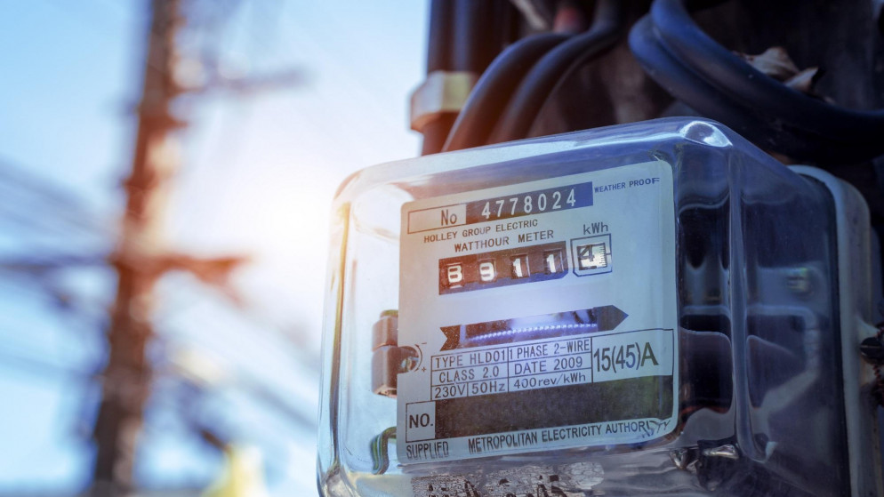 وزير الطاقة يؤكد ثبات تعرفة الكهرباء لشهر اذار