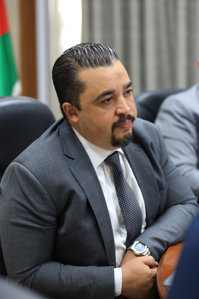 النائب حواري منزعج ...هؤلاء غابوا بلا اعتذار 