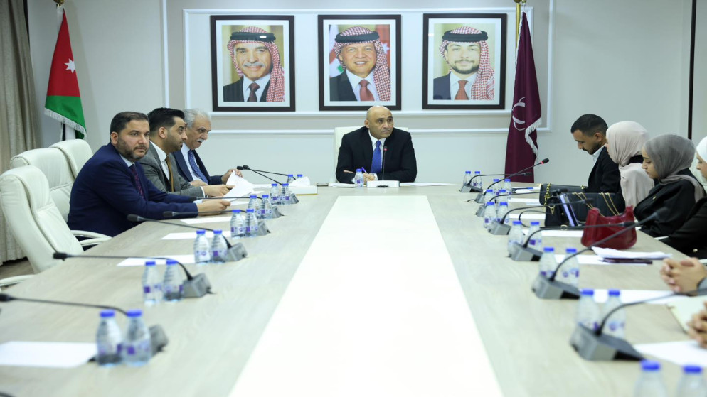 لجنة الصحة النيابية تلتقي وفدا طلابيا وتؤكد دور الشباب