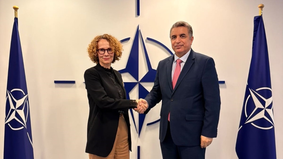 البطاينة يبحث مع الناتو تعزيز الشراكة والتعاون