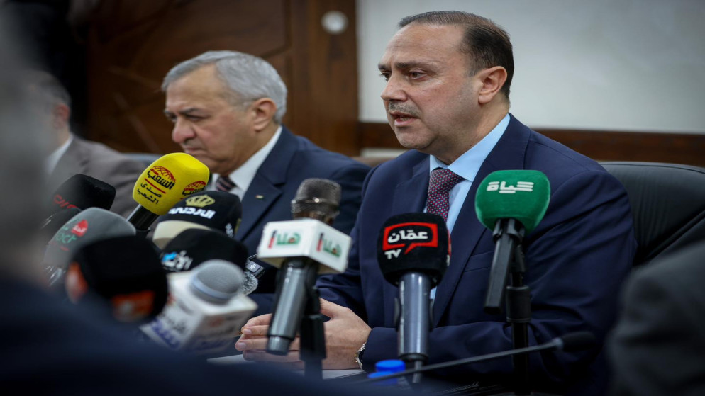 المومني يحذر مروجي المعلومات المضللة