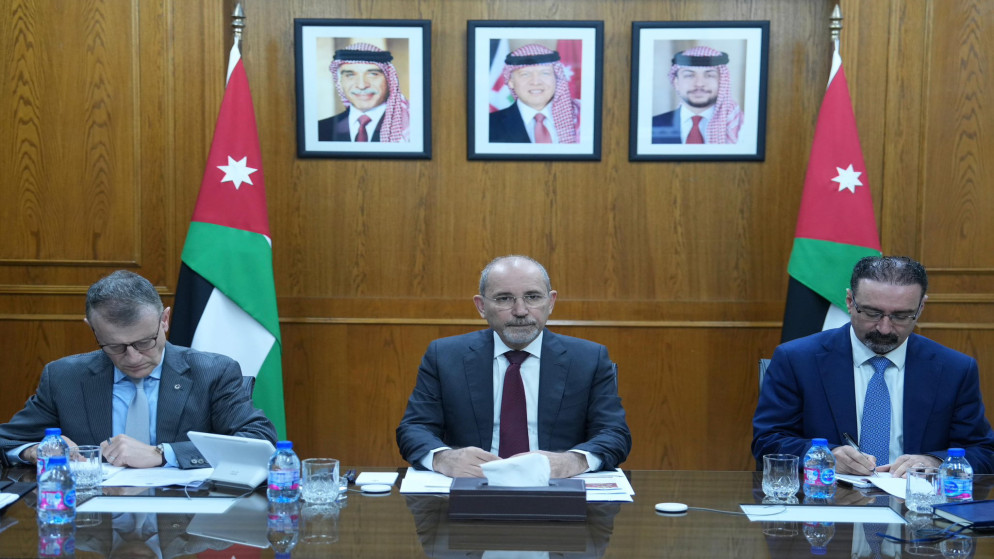الاردن يبحث تطورات مضيق هرمز باجتماع وزاري