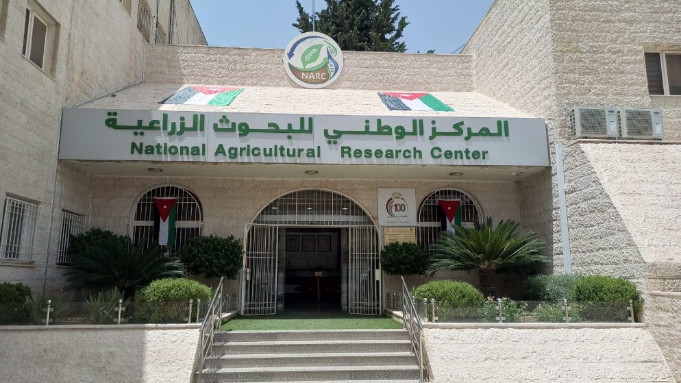 اتفاقية بحثية لتقييم اثر الحرارة على تخزين تمور المجهول