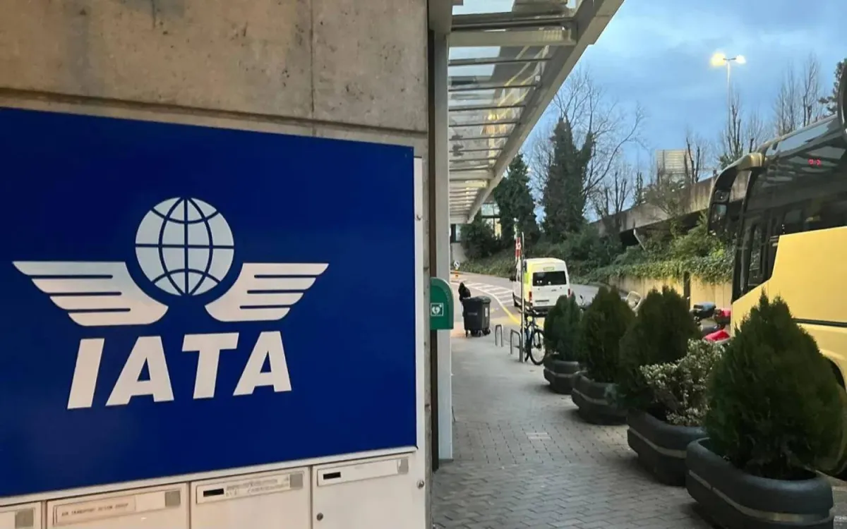 اياتا الحرب بالشرق الاوسط ترفع تكاليف الوقود وتحركات شركات الطيران