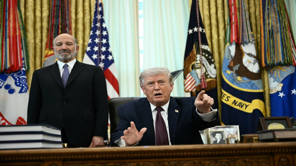 ترامب يهدد ايران باستهداف البنية التحتية