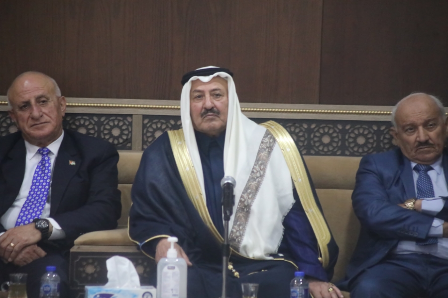 مستشار جلالة الملك البلوي يلتقي عدداً من شيوخ و وجهاء العشائر (صور)