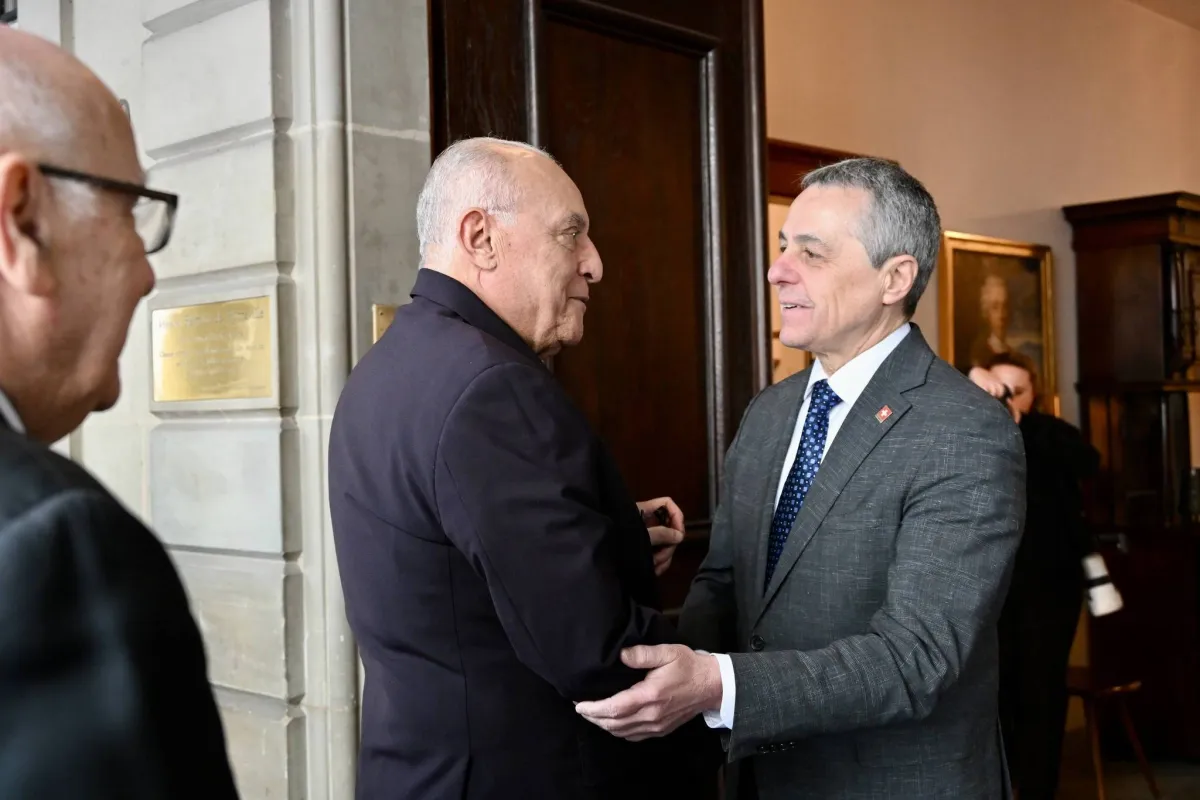 الجزائر وسويسرا تكثفان الجهود لاستعادة اصول الفساد