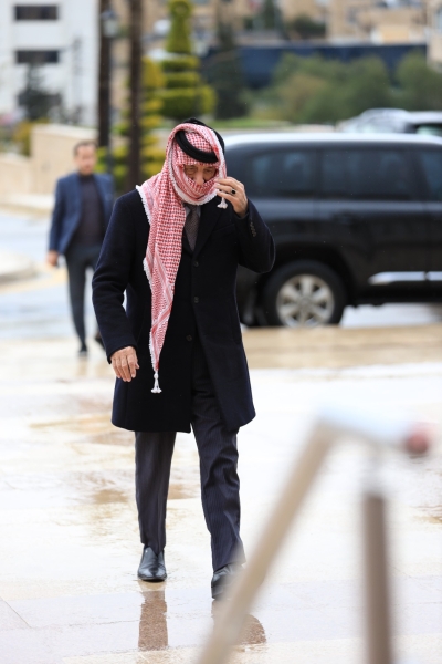 النواب هنا (صور)