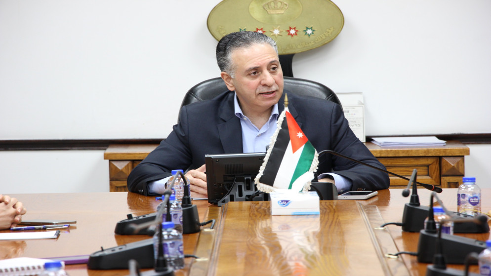 وزير الصناعة يؤكد انتظام سلاسل التوريد وخفض كلف الانتاج