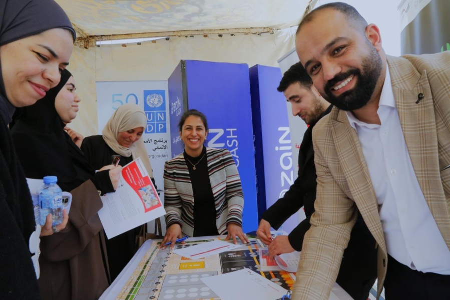 برنامج الأمم المتحدة الإنمائي يعزز الشمول المالي الرقمي في 